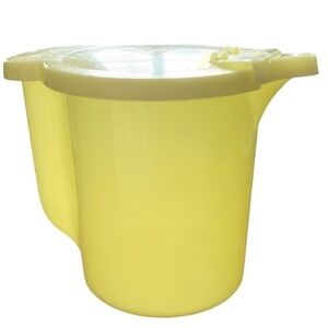 VINTAGE TUPPERWARE CREAM PITCHER